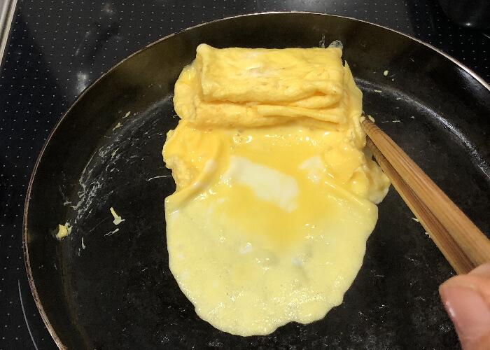 卵1個で卵焼きを作る