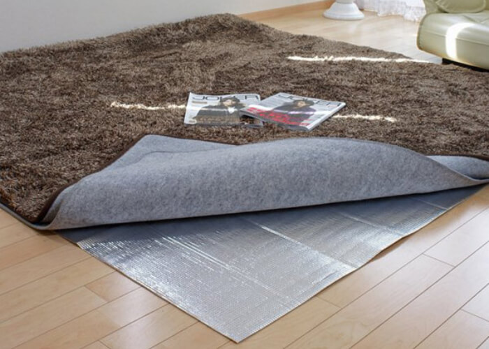 床用断熱シート比較！底冷えする床に1番効果的な保温シートは？