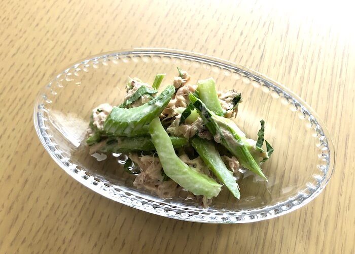 春野菜のひとつ、セロリのサラダ