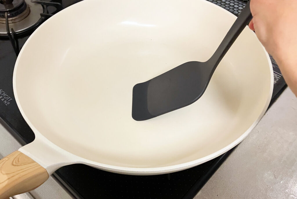 すくえない、裏返せない！もやもやが解消する。マーナのターナー